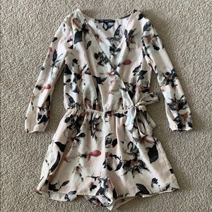 TIE FRONT ROMPER - SIZE SMALL - BEAUTIFUL